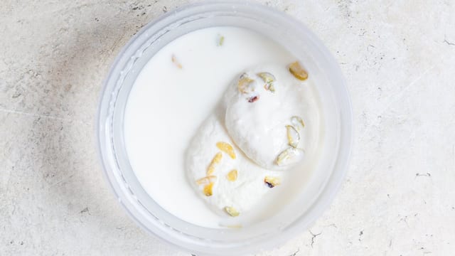 Shakori Rasmalai.