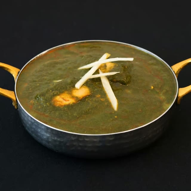 Chicken Saagwala.