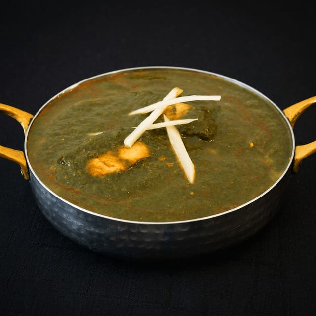 Chicken Saagwala.